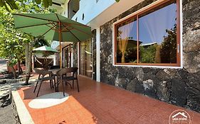 Lava House Hostal